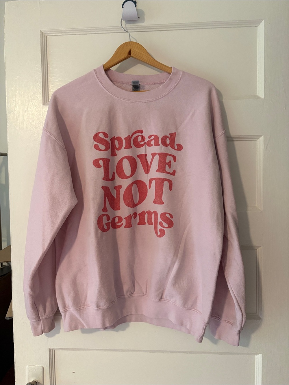 Gildan Pink Crewneck Sweatshirt with Red Graphic Text